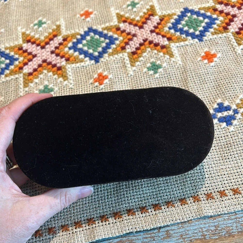 TOM FORD Black Velvet Sunglasses case